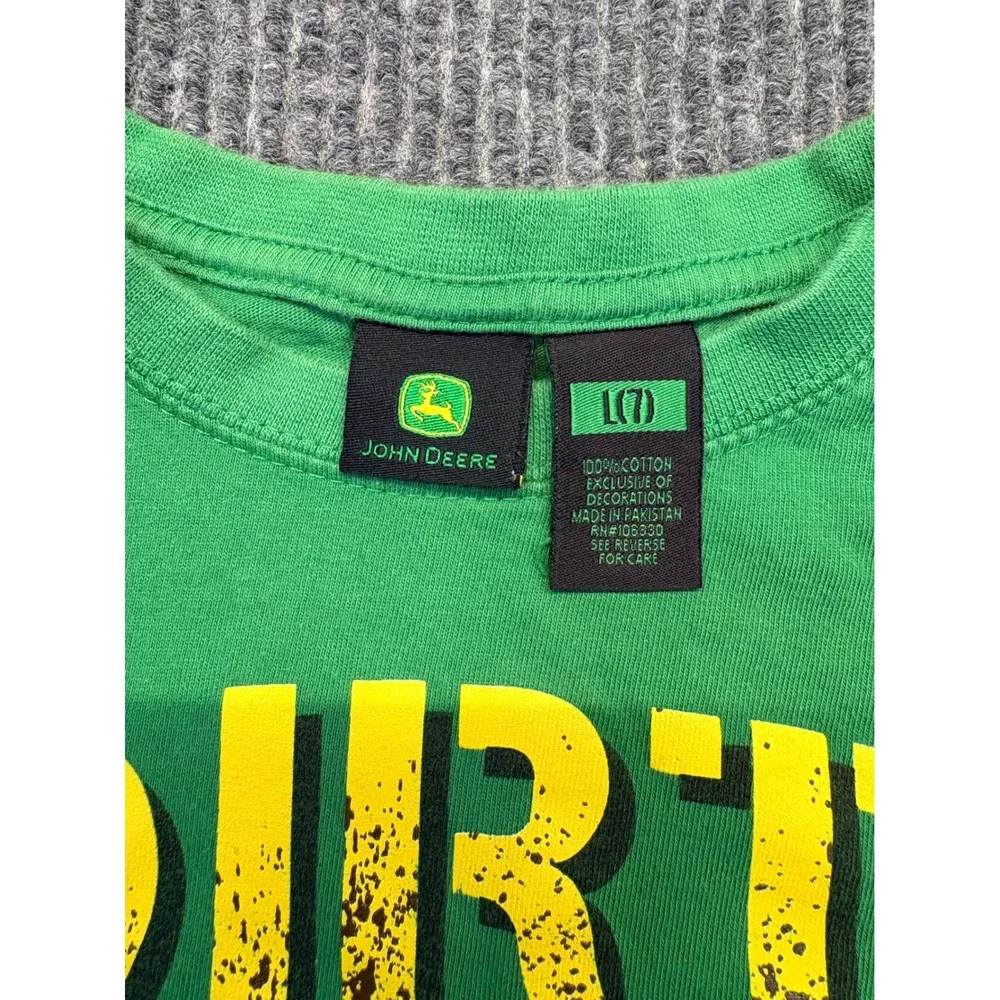 John Deere Graphic Tee & Under Armour Camo Joggers Set Boys Size 7 Green Brown